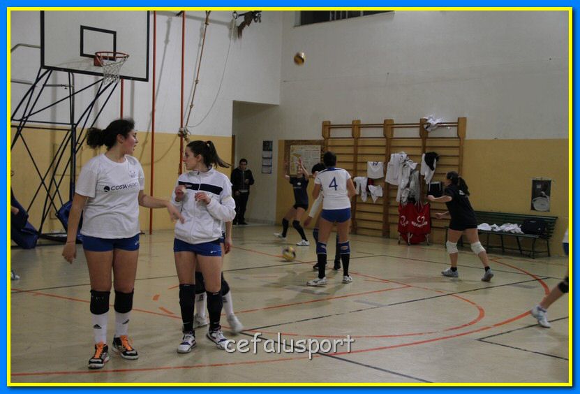 130222 volley 010_tn.jpg